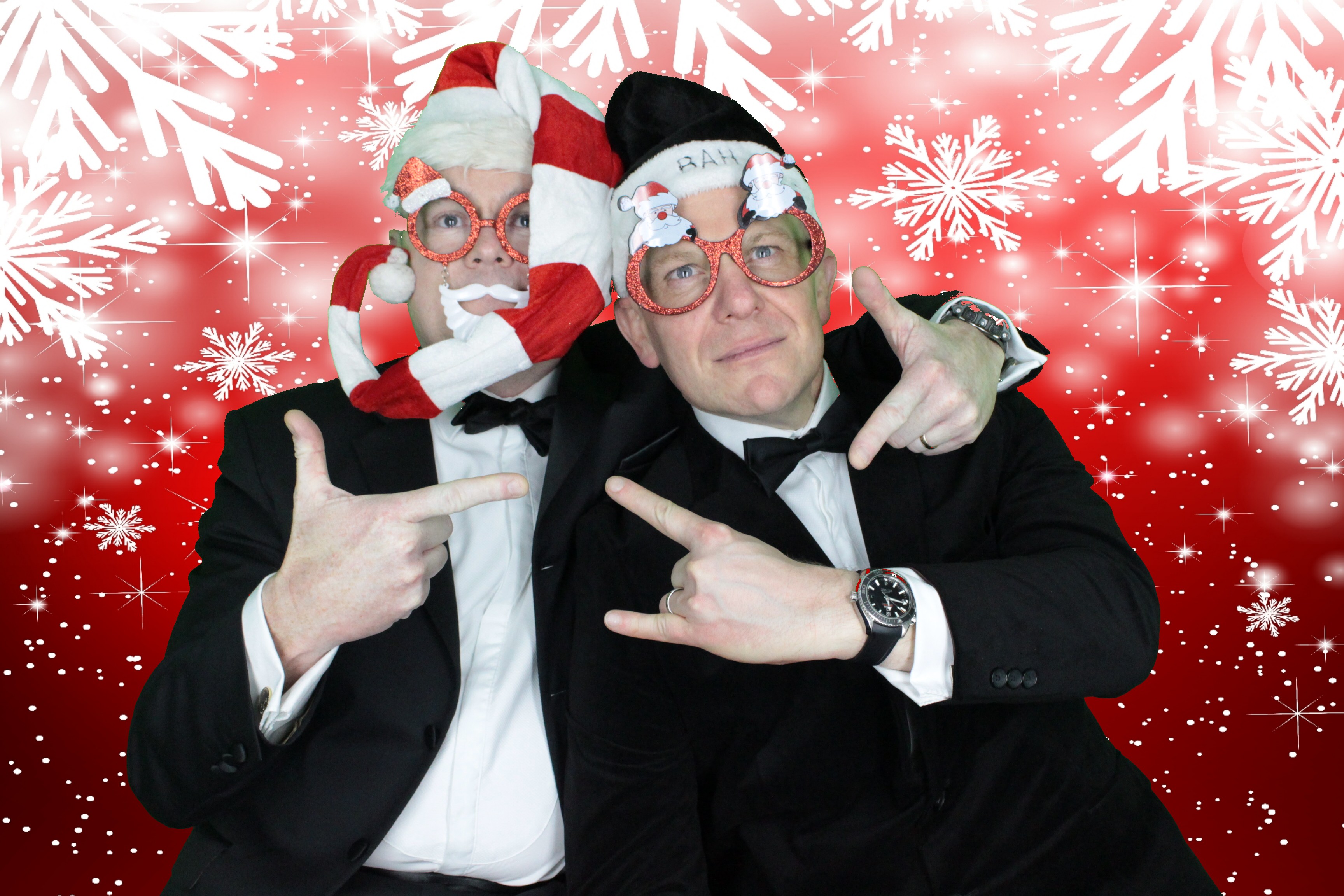 Upavon Officers' Mess Christmas Party | View more photos from the event at gallery.myphotoboothexperience.co.uk/u/MyPhotoBoothExperienceLtd/Upavon-Officers-Mess-Christmas-Party